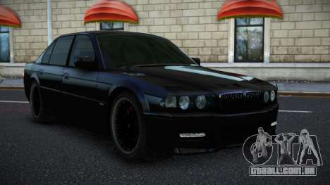 BMW 750i Xeeti para GTA 4