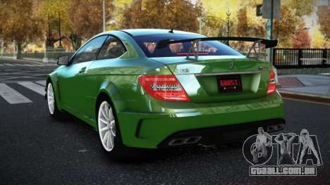 Mercedes-Benz C63 AMG Nideson para GTA 4