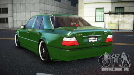 Mercedes-Benz E500 Rayric para GTA 4