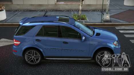 Mercedes-Benz ML63 AMG Benleeard para GTA 4