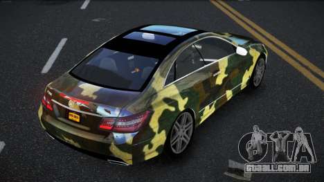 Mercedes-Benz E500 Ganexphia S10 para GTA 4