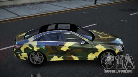 Mercedes-Benz E500 Ganexphia S10 para GTA 4