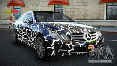 Mercedes-Benz E500 Ganexphia S4 para GTA 4