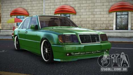Mercedes-Benz E500 Rayric para GTA 4