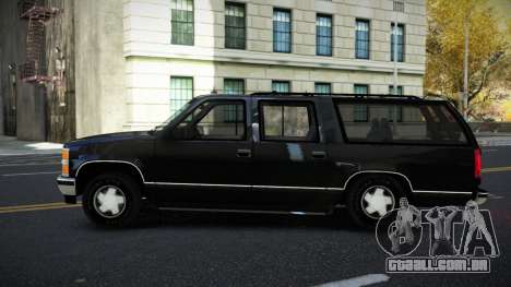 Chevrolet Suburban Sotkuj para GTA 4