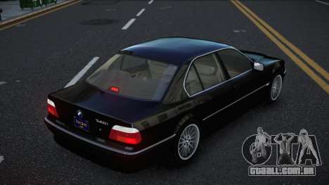 BMW 740I Mozajag para GTA 4