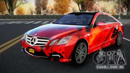 Mercedes-Benz E500 Ganexphia S12 para GTA 4