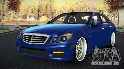Mercedes-Benz E63 AMG Wefub para GTA 4