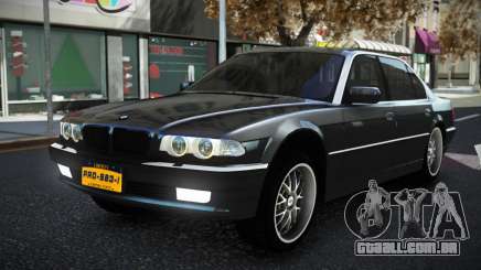 BMW 750i Chorzay para GTA 4