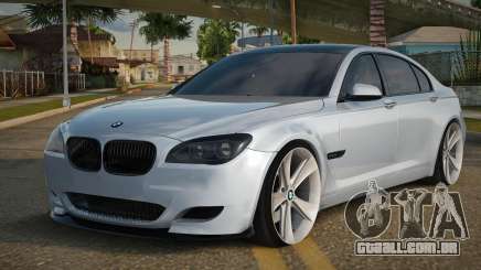 BMW 750LI Mantiny para GTA San Andreas