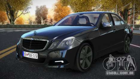 Mercedes-Benz E63 AMG Kipofil para GTA 4