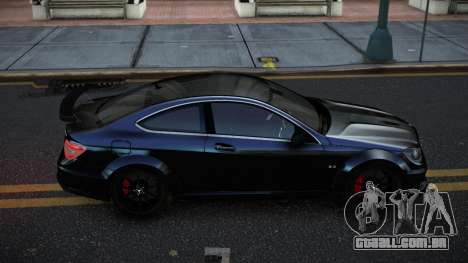 Mercedes-Benz C63 AMG Qosxaca para GTA 4