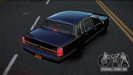 Lincoln Town Car Geqevu para GTA 4
