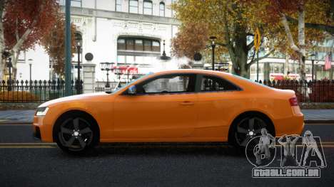 Audi RS5 Bobe para GTA 4
