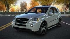 Mercedes-Benz ML63 AMG Kaqxit para GTA 4