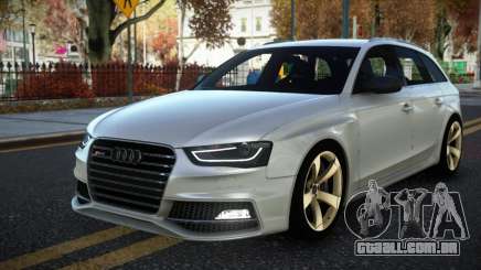 Audi RS4 Uhib para GTA 4