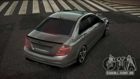 Mercedes-Benz C63 AMG Gecu para GTA 4