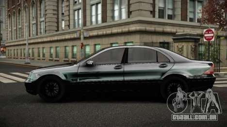 Mercedes-Benz W220 Awoh para GTA 4