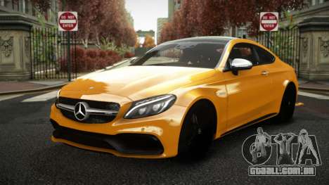 Mercedes-Benz C63 AMG Xokmihex para GTA 4