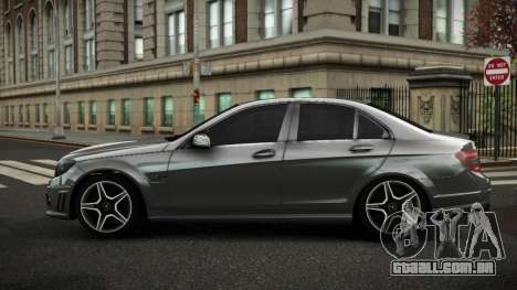Mercedes-Benz C63 AMG Gecu para GTA 4