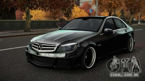 Mercedes-Benz C63 AMG Kecu para GTA 4