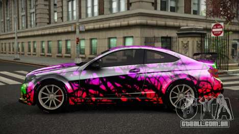 Mercedes-Benz C63 Eatian S5 para GTA 4