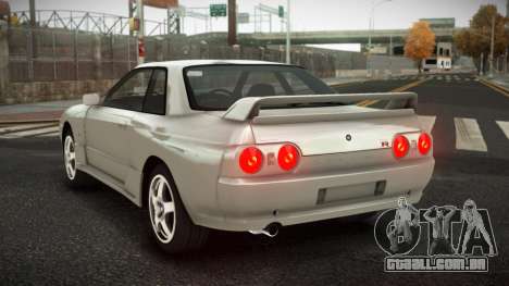 Nissan Skyline R32 Bazda para GTA 4