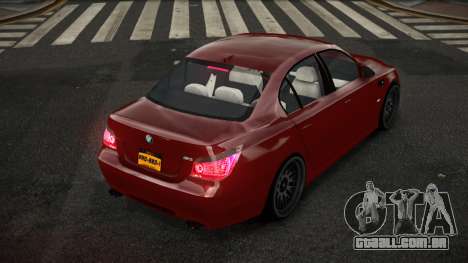 BMW M5 E60 Cavoriz para GTA 4