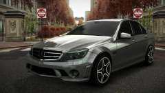 Mercedes-Benz C63 AMG Gecu para GTA 4