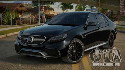 Mercedes-Benz E63 AMG Dofiaen para GTA San Andreas
