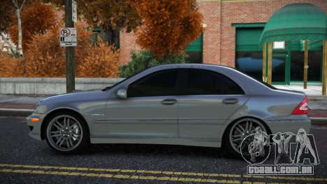 Mercedes-Benz C32 AMG Yoyga para GTA 4