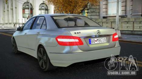 Mercedes-Benz E63 AMG Xotqu para GTA 4