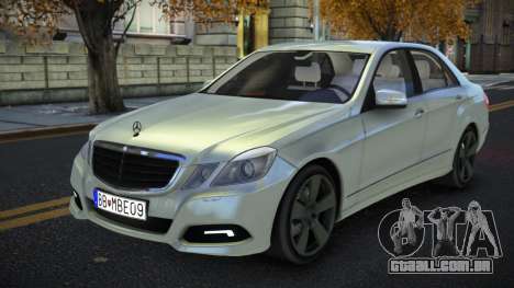 Mercedes-Benz E63 AMG Xotqu para GTA 4