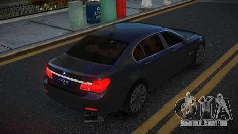 BMW 750Li Tahito para GTA 4