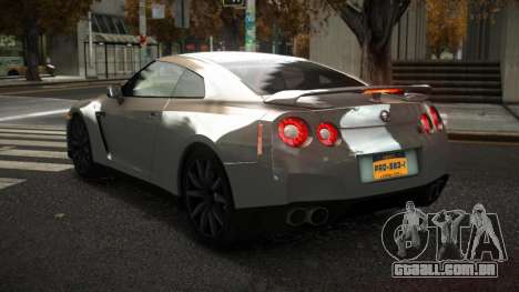 Nissan GT-R Losnorlia para GTA 4