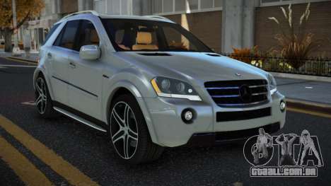 Mercedes-Benz ML63 AMG Yalhec para GTA 4