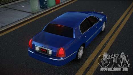 Lincoln Town Car Kuwo para GTA 4