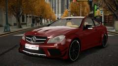 Mercedes-Benz C63 AMG Teni para GTA 4
