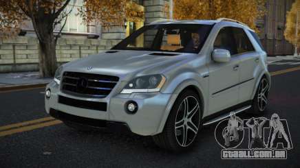 Mercedes-Benz ML63 AMG Yalhec para GTA 4