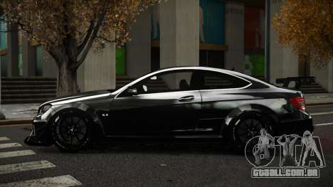 Mercedes-Benz C63 AMG Mavilanod para GTA 4