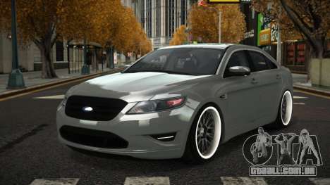 Ford Taurus Fowkiwof para GTA 4