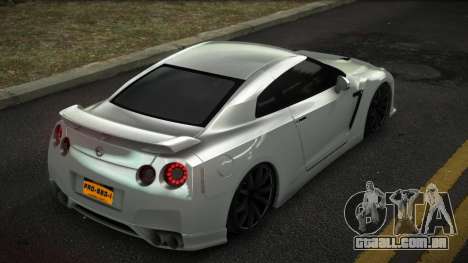Nissan GT-R Buhqe para GTA 4