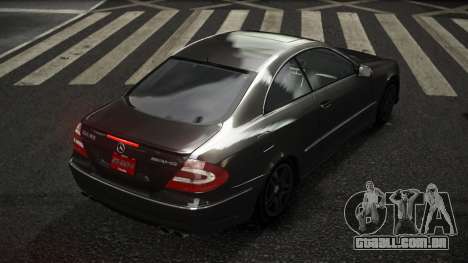 Mercedes-Benz CLK55 AMG Seju para GTA 4