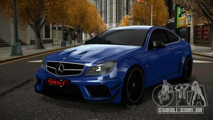 Mercedes-Benz C63 AMG Zugu para GTA 4