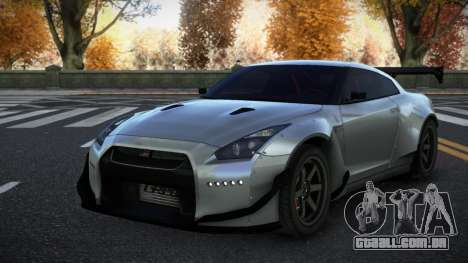 Nissan GT-R Piwitoc para GTA 4