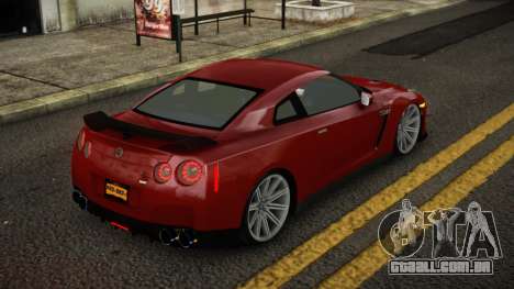 Nissan GT-R Qufo para GTA 4