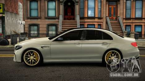 Mercedes-Benz E63S AMG Duiyo para GTA 4