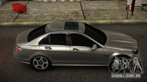 Mercedes-Benz C63 AMG Certome para GTA 4