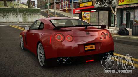 Nissan GT-R Qufo para GTA 4