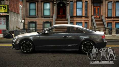 Audi RS5 Bicbi para GTA 4